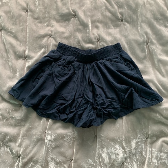 Girls Old Navy Flowy Skort - Picture 3 of 4
